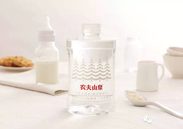 偉大的設(shè)計(jì)需要時(shí)間來醞釀！農(nóng)夫山泉經(jīng)典包裝
