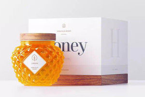 包裝設(shè)計在聚焦表現(xiàn)，不要什么都要